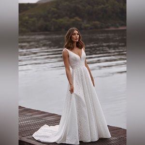 Madi Lane Clara wedding dress